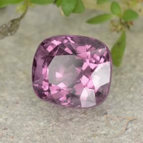 Espinela Púrpura medio natural de 1.26 ct, Forma Cojín, VVS-VS