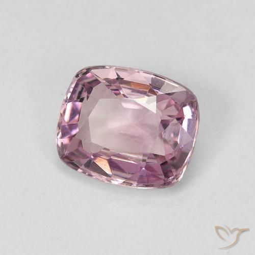 Espinela Púrpura medio natural de 1.08 ct, Forma Cojín, VVS