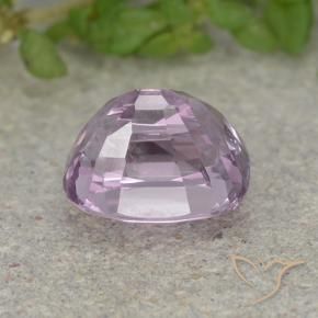 Espinela Púrpura claro natural de 1.66 ct, Forma Cojín, VS