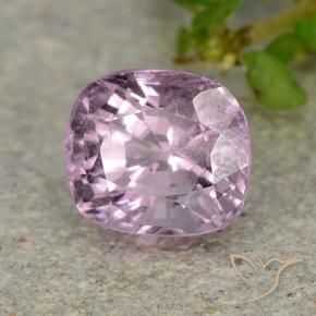 Espinela Púrpura rosáceo muy claro natural de 1.14 ct, Forma Cojín, VS