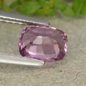 Espinela Púrpura claro natural de 0.98 ct, Forma Cojín, VVS-VS