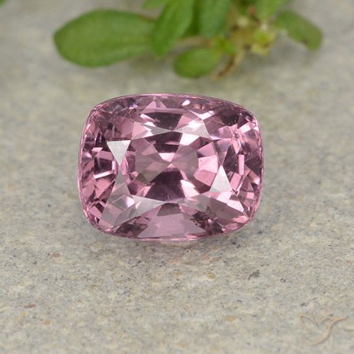 1.15ct Natural Lavanda intenso Espinela, Forma Cojín, VVS-VS