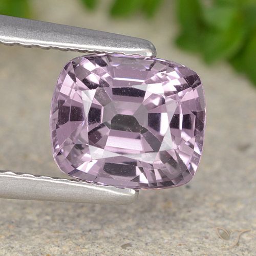 1.54ct Natural Rosado-púrpura uva claro Espinela, Forma Cojín, VS