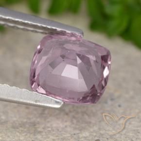 Espinela Púrpura claro natural de 1.42 ct, Forma Cojín, VS