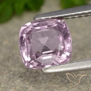 Espinela Púrpura rosáceo muy claro natural de 1.39 ct, Forma Cojín, VS