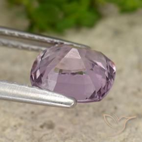 Espinela Púrpura claro natural de 1.56 ct, Forma Cojín, VVS-VS