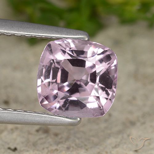 1.51ct Natural Púrpura rosáceo claro Espinela, Forma Cojín, VVS-VS
