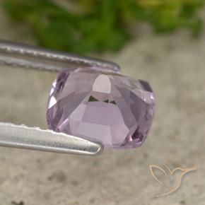 Espinela Púrpura rosáceo claro natural de 1.51 ct, Forma Cojín, VVS-VS