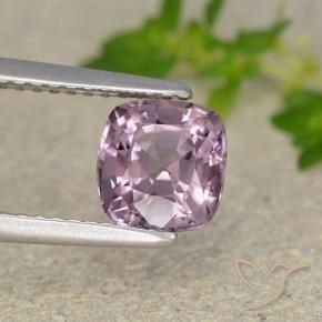 Espinela Violeta grisáceo claro natural de 1.56 ct, Forma Cojín, VVS
