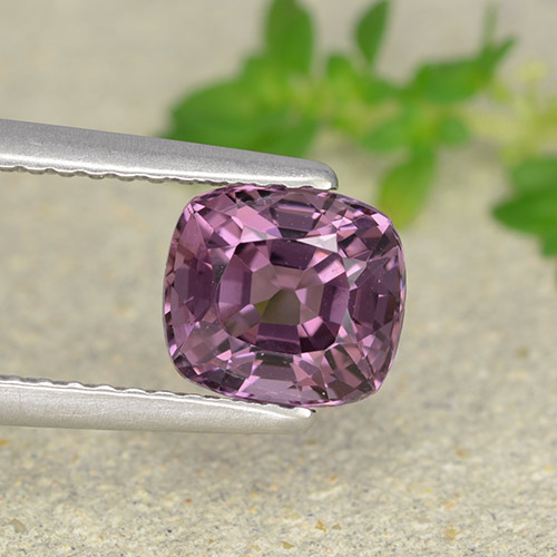 Espinela púrpura natural de 1,59 ct, corte cojín, VVS