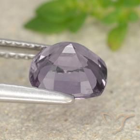 Espinela Violeta grisáceo natural de 1.39 ct, Forma Cojín, VVS