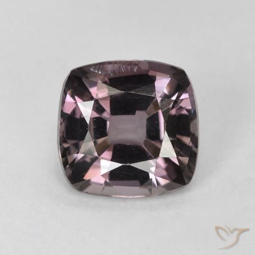 Espinela Violeta grisáceo natural de 1.60 ct, Corte Cojín, VS