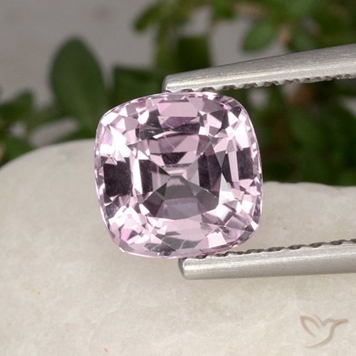 1.62ct Natural Púrpura rosáceo muy claro Espinela, Forma Cojín, VVS, Photo A
