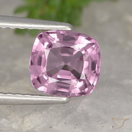 1.33ct Natural Púrpura rojizo Espinela, Forma Cojín, VVS