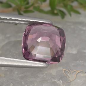 Espinela Púrpura oscuro natural de 1.26 ct, Forma Cojín, VVS