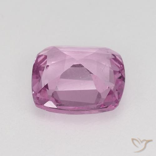 Espinela Mora de Boysen natural de 0.82 ct, Forma Cojín, VVS-VS