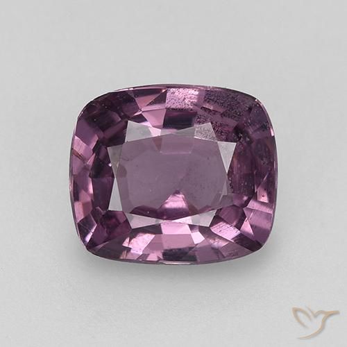 Espinela Púrpura claro natural de 1.04 ct, Forma Cojín, VS