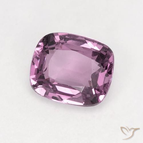 Espinela Púrpura medio natural de 0.87 ct, Forma Cojín, VS