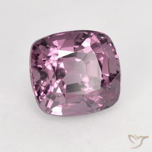 Espinela Púrpura medio natural de 1.30 ct, Forma Cojín, VS