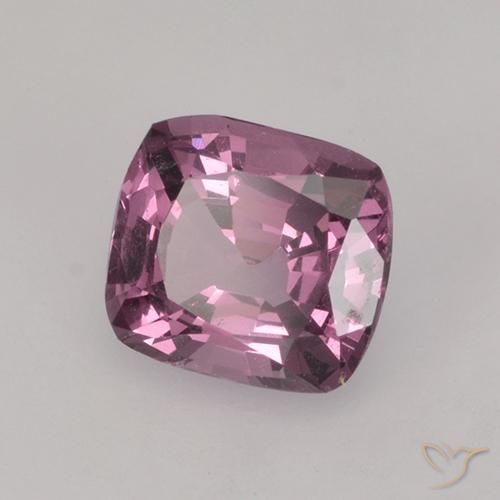 Espinela Púrpura claro natural de 0.87 ct, Forma Cojín, VS