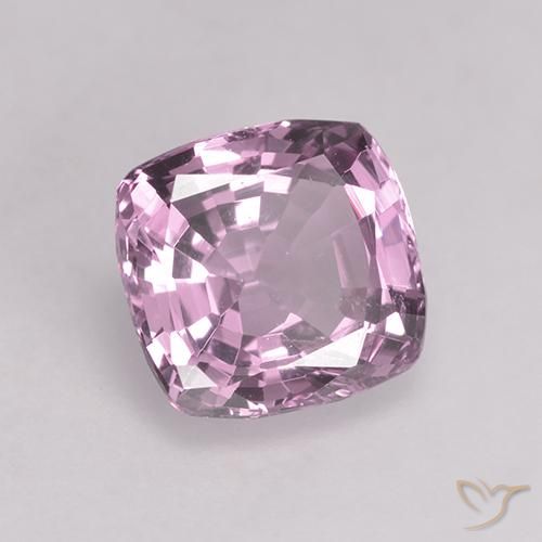 Espinela Púrpura rosáceo muy claro natural de 1.59 ct, Forma Cojín, VVS-VS
