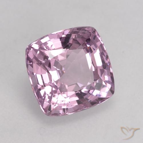 Espinela Púrpura rosado natural de 1.72 ct, Corte Cojín, VS