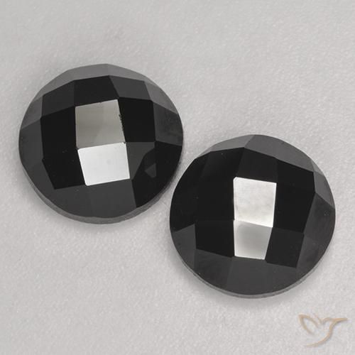 7.84ctw Natural Negro Espinela, Redondo, Opaco