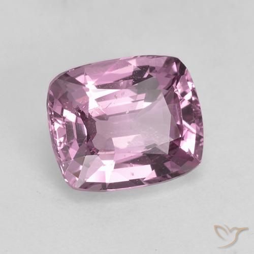 Espinela Violeta rosáceo claro natural de 1.68 ct, Corte Cojín, VS