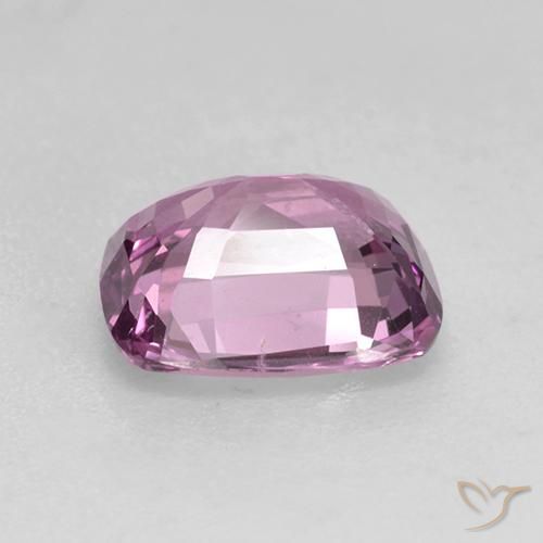 Espinela Violeta rosáceo claro natural de 1.68 ct, Corte Cojín, VS