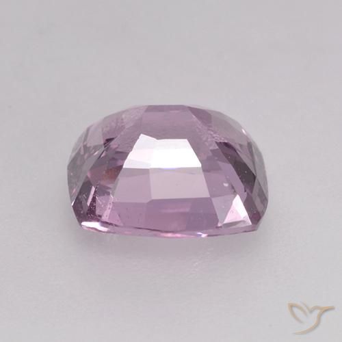 Espinela Violeta grisáceo claro natural de 1.51 ct, Forma Cojín, VS