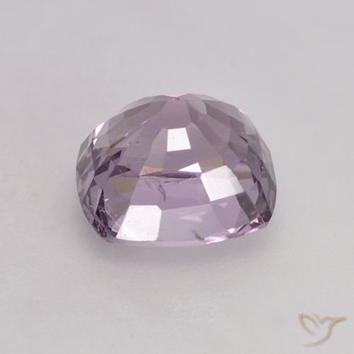 Espinela Púrpura medio natural de 1.52 ct, Forma Cojín, VS