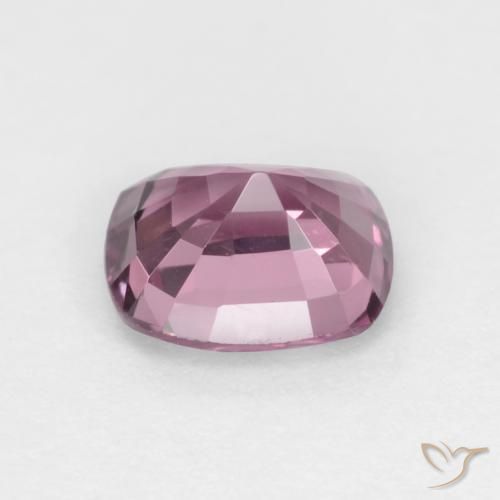 Espinela Púrpura medio natural de 0.83 ct, Forma Cojín, VS