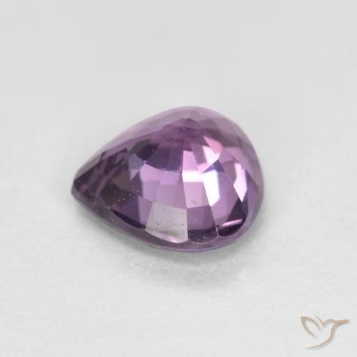 Espinela Púrpura oscuro natural de 0.68 ct, En forma de pera, VS