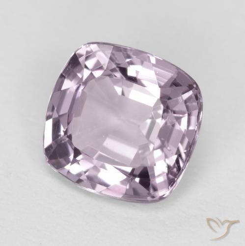 Espinela Violeta claro natural de 1.24 ct, Forma Cojín, VS