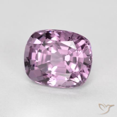 Espinela Púrpura medio natural de 1.26 ct, Forma Cojín, VVS-VS