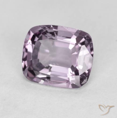 Espinela Violeta medio natural de 0.90 ct, Forma Cojín, VS