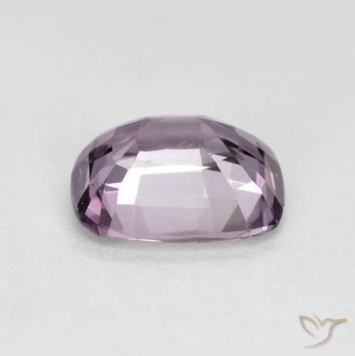 Espinela Violeta medio natural de 0.90 ct, Forma Cojín, VS