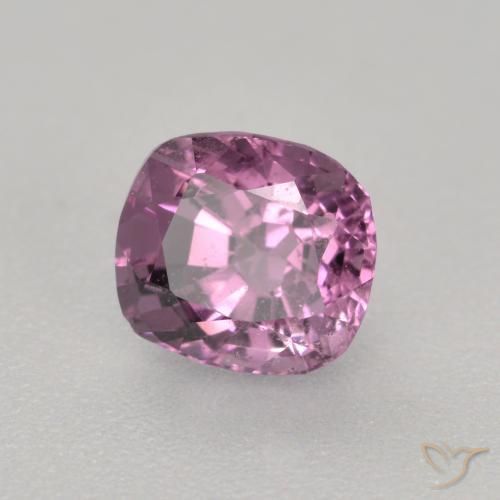 Espinela Mora de Boysen natural de 0.99 ct, Forma Cojín, VS