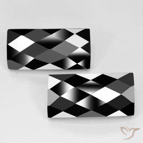 25.49ctw Natural Negro Espinela, Corte Baguette, Opaco