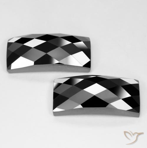 Gemas de Espinela Negro natural de 28.23 ct, Corte Baguette, Opaco
