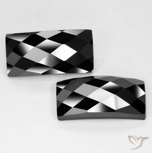 29.37ctw Natural Negro Espinela, Corte Baguette, Opaco
