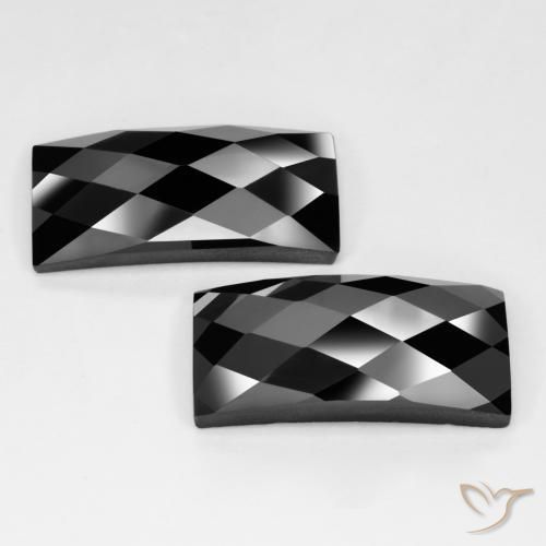 Gemas de Espinela Negro natural de 25.09 ct, Corte Baguette, Opaco