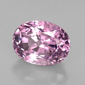Espinela violeta natural de 3,90 ct, corte óvalo, VS-SI