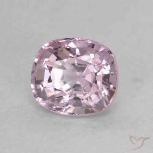 Espinela Violeta grisáceo natural de 0.65 ct, Forma Cojín, VS