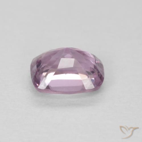 Espinela Rosado cereza claro natural de 0.55 ct, Forma Cojín, VVS-VS