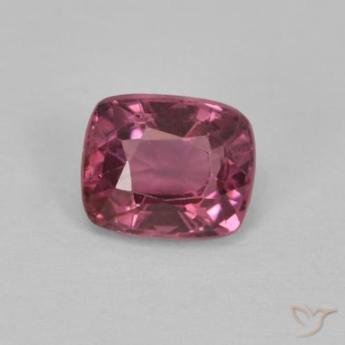 0.60ct Natural Púrpura oscuro Espinela, Forma Cojín, VVS-VS