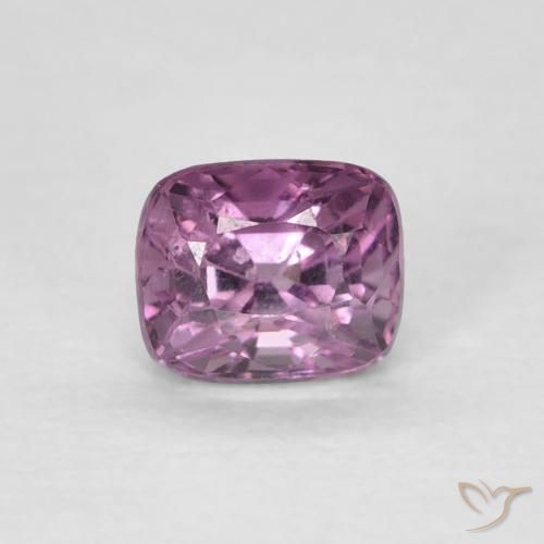 0.50ct Natural Púrpura medio Espinela, Forma Cojín, VS, Photo A