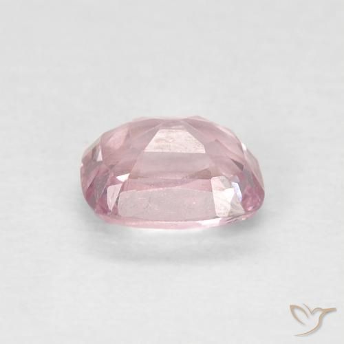 Espinela Rosado claro natural de 0.56 ct, Forma Cojín, VS