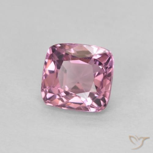 Espinela Medium Light-Pink natural de 0.65 ct, Forma Cojín, VVS-VS