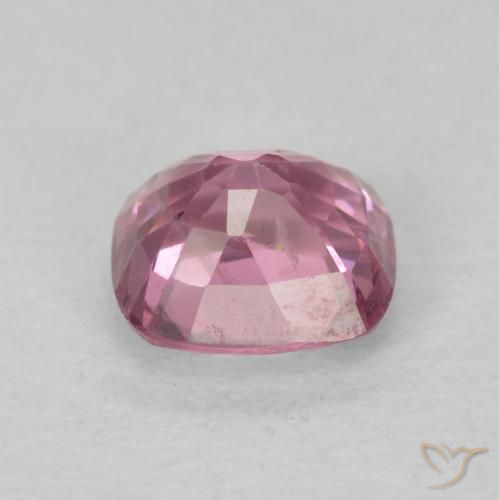 Espinela Púrpura rosado natural de 0.71 ct, Forma Cojín, VS